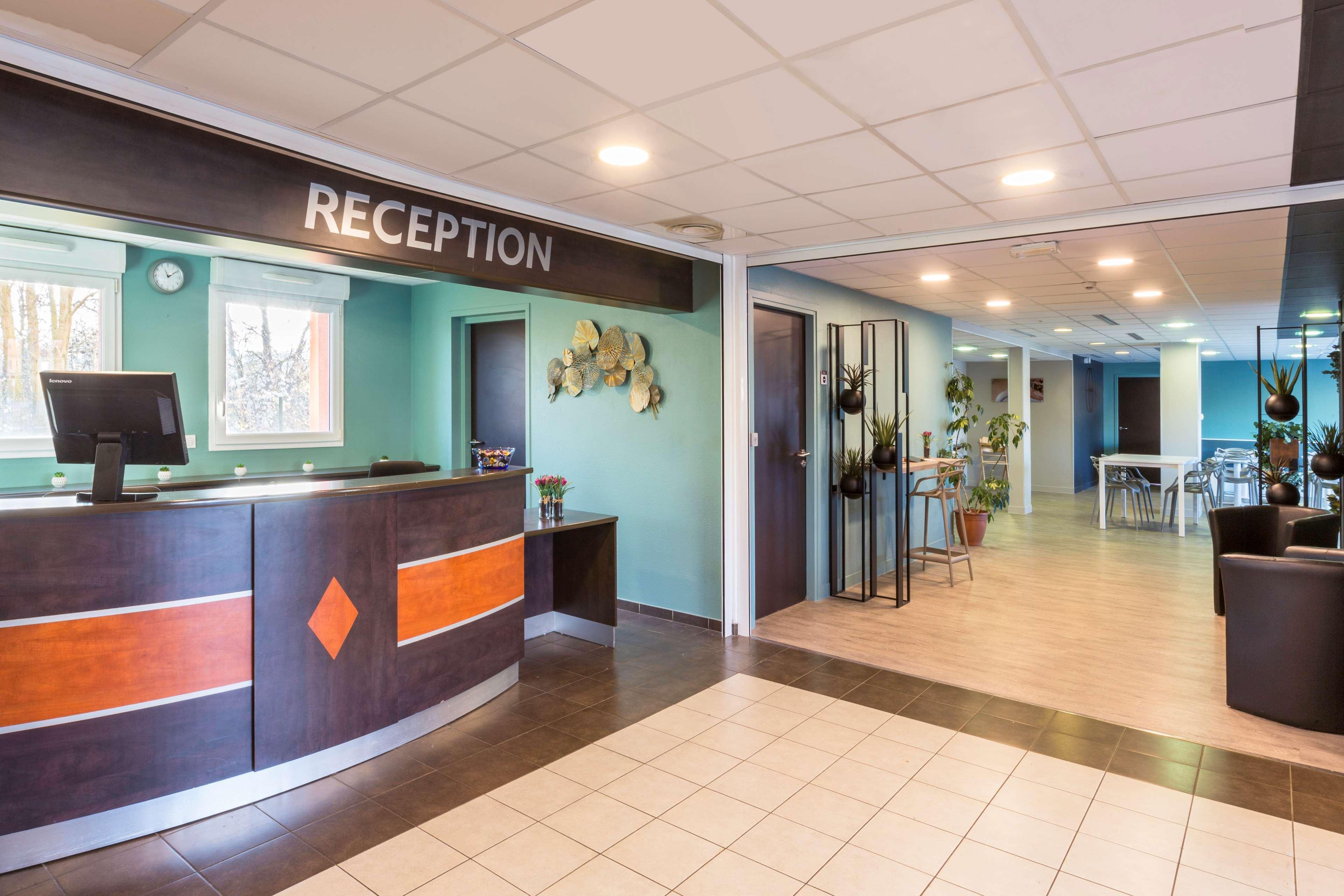 Sure Hotel By Best Western Saint-Amand-Les-Eaux Esterno foto