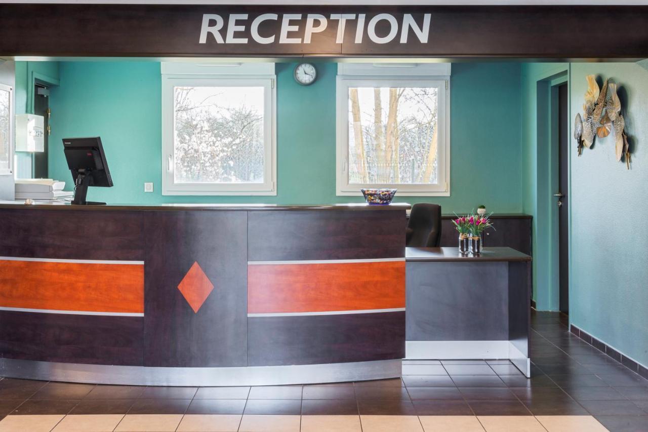 Sure Hotel By Best Western Saint-Amand-Les-Eaux Esterno foto